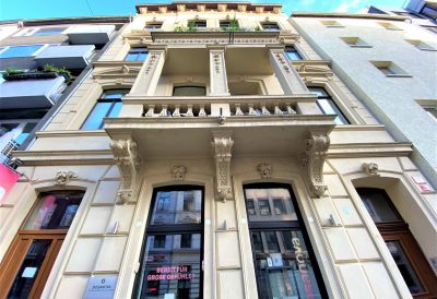 c8096a6e-1925-46d5-90e1-053a4da990d4