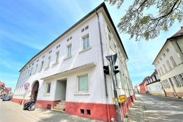 Schönes, denkmalgeschütztes Mehrfamilienhaus mit 4 Wohnungen und Boardinghouse in Lambsheim, 67245 Lambsheim, Mehrfamilienhaus